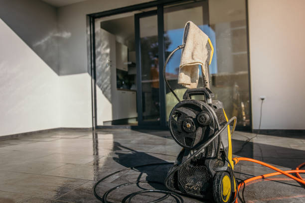 Best Driveway Pressure Washing  in Simonton Lake, IN