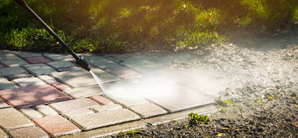 Best Gutter Cleaning  in Simonton Lake, IN