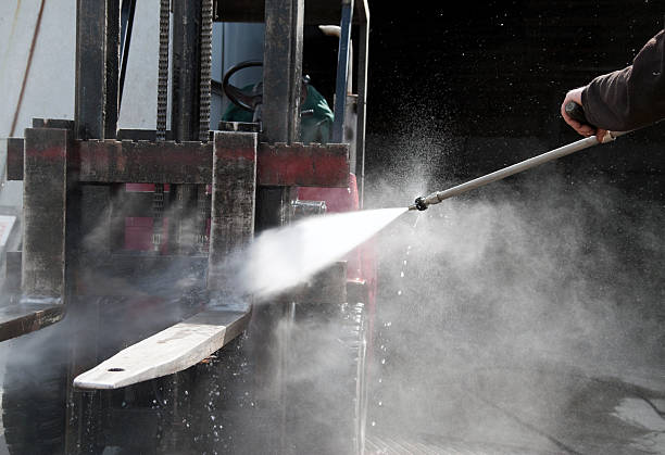 Simonton Lake, IN Pressure Washing Services Company
